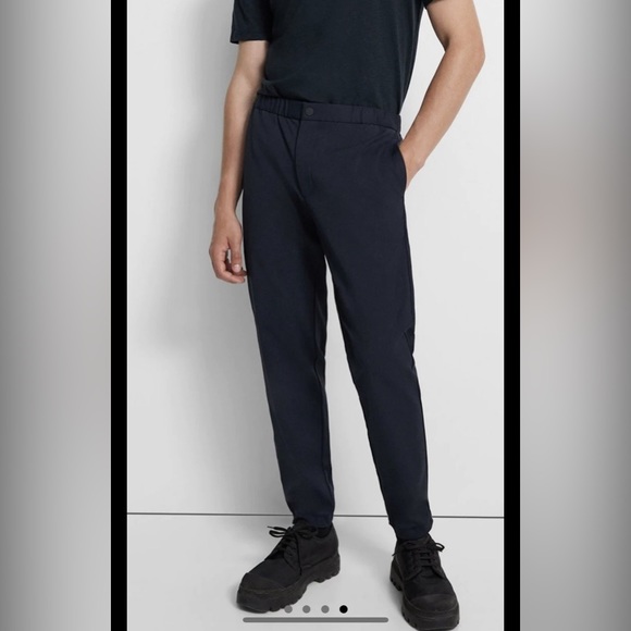 Theory Terrance Jogger in Neoteric Black - Picture 4 of 4